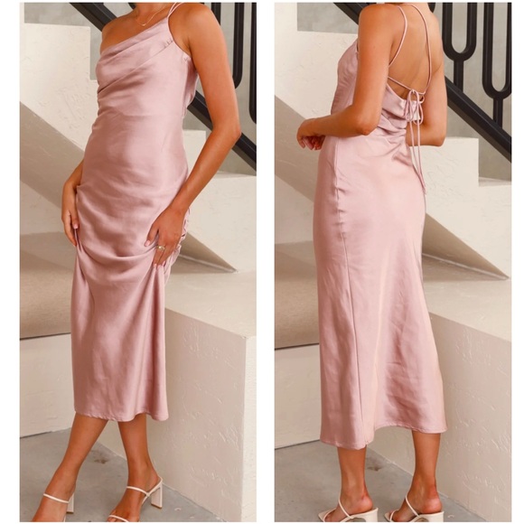 Billy J Josephina Midi Dress in Dusty Pink - Picture 9 of 9